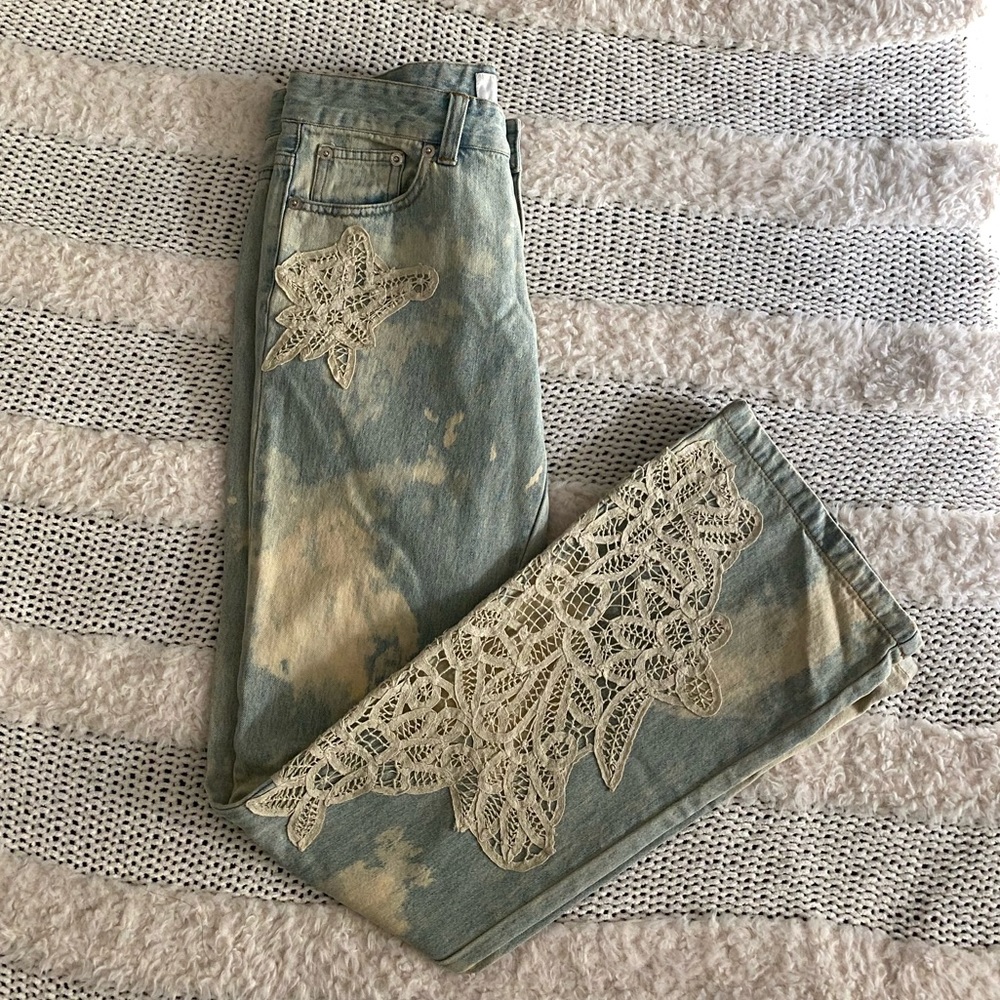 Armani Exchange Light Wash Lace Detail Jeans Sz 0